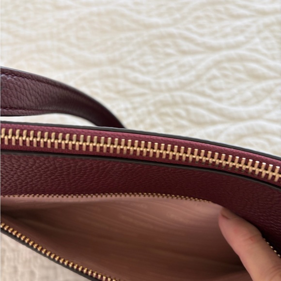 Kate Spade burgundy pebbled leather Crossbody Bag - Picture 4 of 10